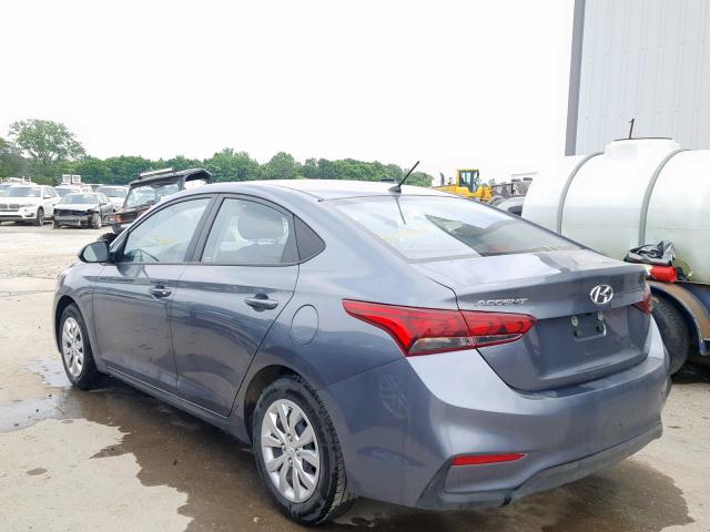 3KPC24A36JE013447 - 2018 HYUNDAI ACCENT SE GRAY photo 3