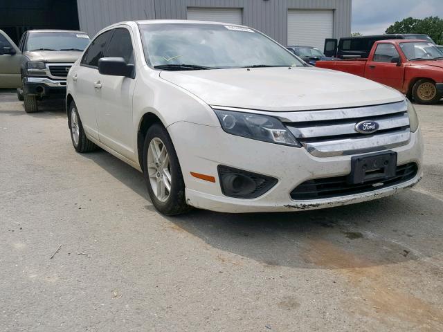 3FAHP0GA2AR238386 - 2010 FORD FUSION S WHITE photo 1