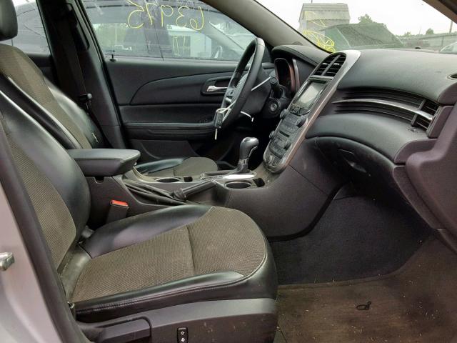 1G11C5SL4EF266506 - 2014 CHEVROLET MALIBU 1LT 银色 照片 5