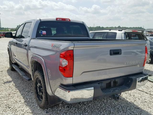 5TFEM5F17GX100136 - 2016 TOYOTA TUNDRA CRE SILVER photo 3