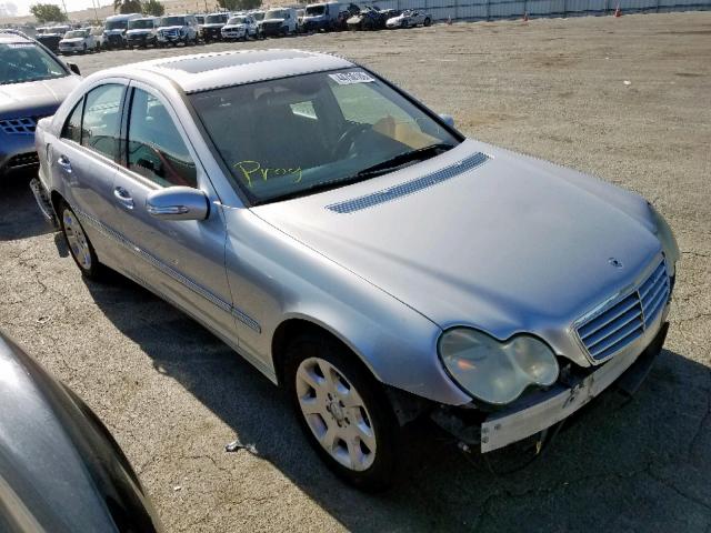 WDBRF61J15F567773 - 2005 MERCEDES-BENZ C 240 SILVER photo 1