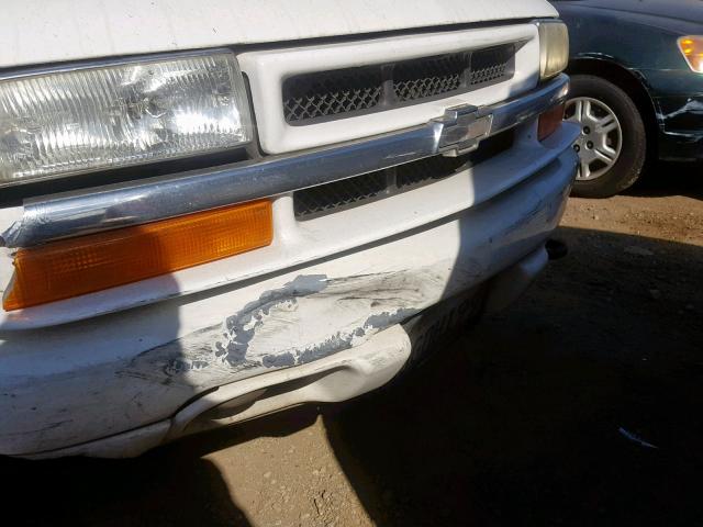 1GNDT13X34K163900 - 2004 CHEVROLET BLAZER WHITE photo 10