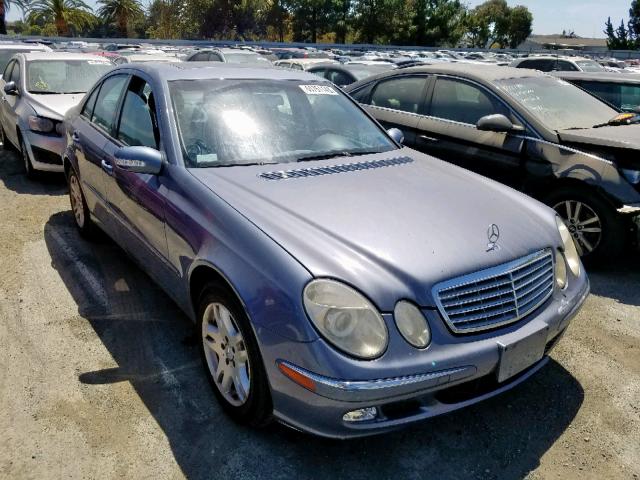 WDBUF65J84A455617 - 2004 MERCEDES-BENZ E 320 BLUE photo 1