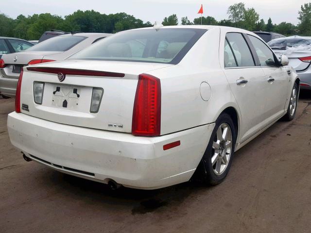 1G6DW67V690103198 - 2009 CADILLAC STS WHITE photo 4