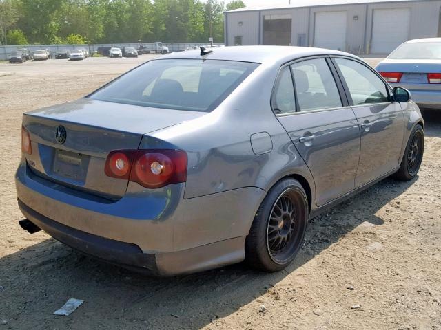 3VWDJ71K38M036066 - 2008 VOLKSWAGEN GLI ნაცრისფერი ფოტო 4