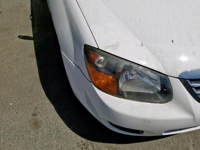 KNAFE222X95644754 - 2009 KIA SPECTRA EX WHITE photo 9