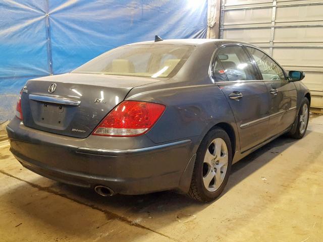 JH4KB16566C002045 - 2006 ACURA RL GRAY photo 4