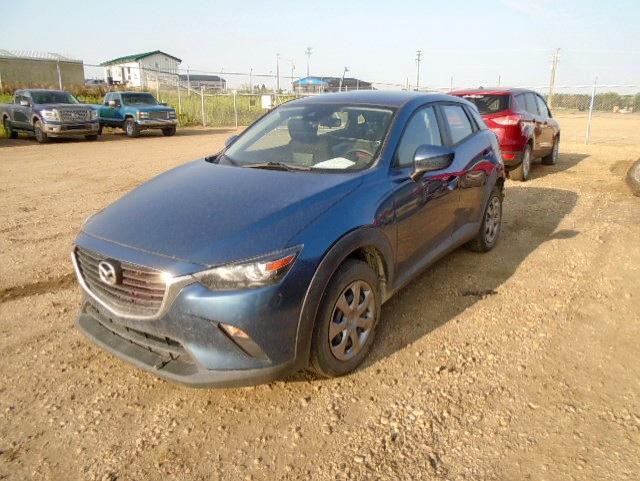 JM1DKFB75J0318772 - 2018 MAZDA CX-3 SPORT BLUE photo 2