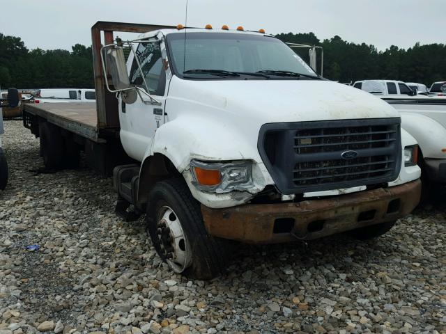 3FENF65A2YMA01255 - 2000 FORD F650 SUPER WHITE photo 1