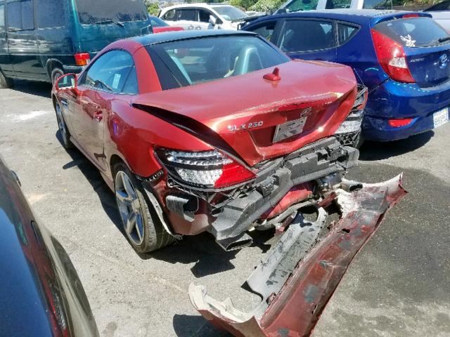 WDDPK4HA3FF096215 - 2015 MERCEDES-BENZ SLK 250 RED photo 3