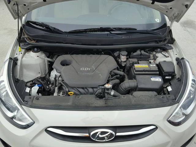 KMHCT4AE7GU152006 - 2016 HYUNDAI ACCENT SE CREAM photo 7