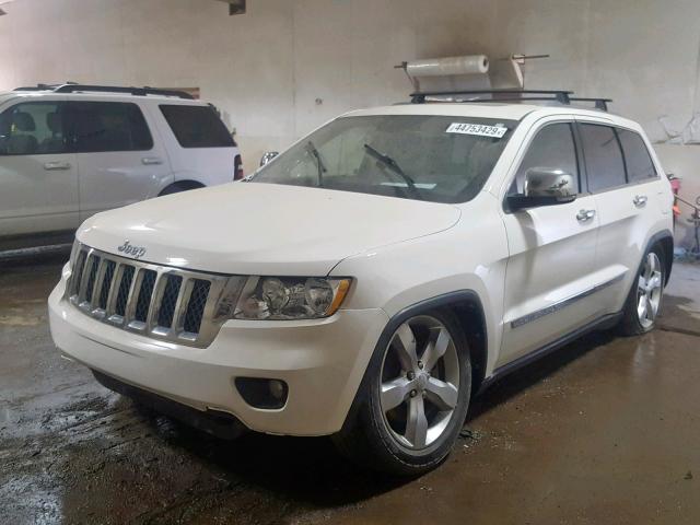 1J4RR6GT4BC551740 - 2011 JEEP GRAND CHER WHITE photo 2