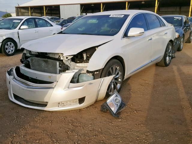 2G61N5S34D9195903 - 2013 CADILLAC XTS CREAM photo 2