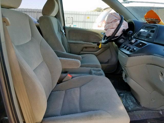 5FNRL38245B129826 - 2005 HONDA ODYSSEY LX GRAY photo 5