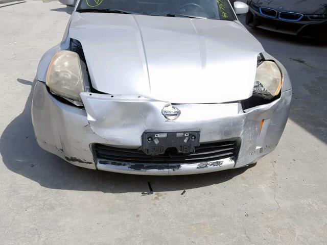 JN1AZ34E24T061133 - 2004 NISSAN 350Z COUPE SILVER photo 9