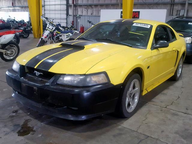 1FAFP42X03F409484 - 2003 FORD MUSTANG GT YELLOW photo 2