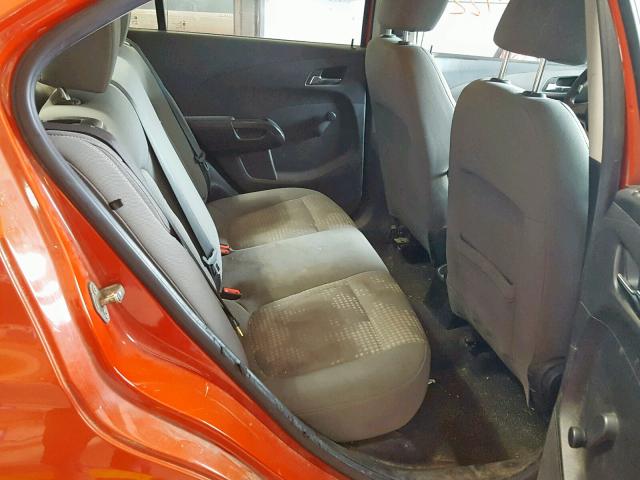 1G1JB5SH7C4138641 - 2012 CHEVROLET SONIC LS ORANGE photo 6