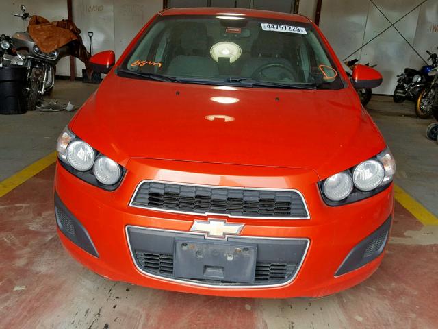 1G1JB5SH7C4138641 - 2012 CHEVROLET SONIC LS ORANGE photo 9
