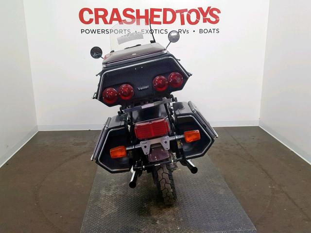 1HFSC0201BA116498 - 1981 HONDA GL1100 MAROON photo 4