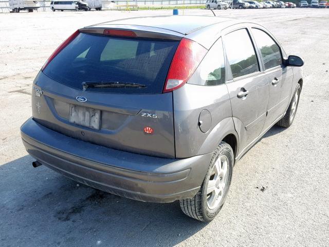 1FAFP37N46W181706 - 2006 FORD FOCUS ZX5 CHARCOAL photo 4