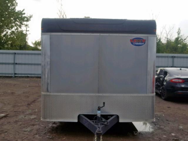 56JTE2425HA152303 - 2017 UTILITY UTILITY GRAY photo 2