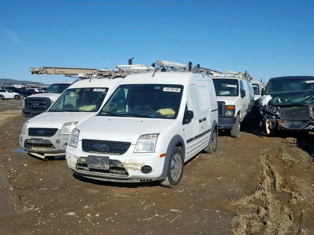 NM0LS7BN5DT135078 - 2013 FORD TRANSIT CO WHITE photo 2