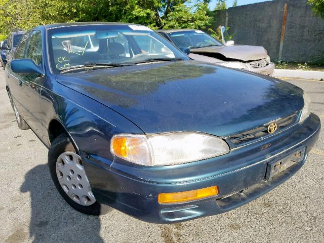 JT2BG12K3T0375550 - 1996 TOYOTA CAMRY DX GREEN photo 1