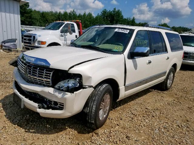 5LMFL28537LJ17229 - 2007 LINCOLN NAVIGATOR WHITE photo 2