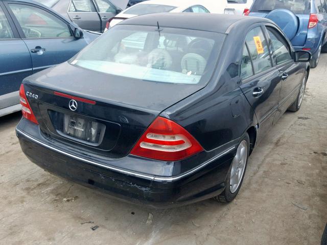 WDBRF61J62F209662 - 2002 MERCEDES-BENZ C 240 BLACK photo 4