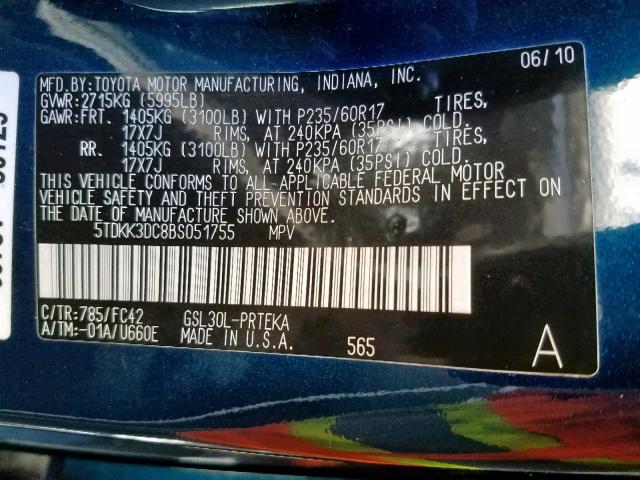 5TDKK3DC8BS051755 - 2011 TOYOTA SIENNA LE BLUE photo 10