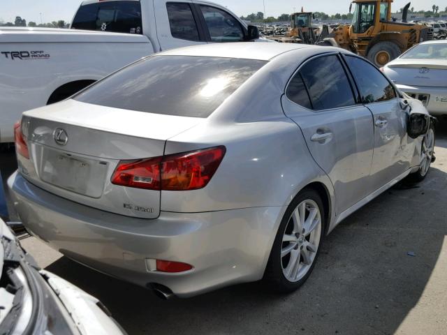 JTHBE262665002585 - 2006 LEXUS IS 350 SILVER photo 4