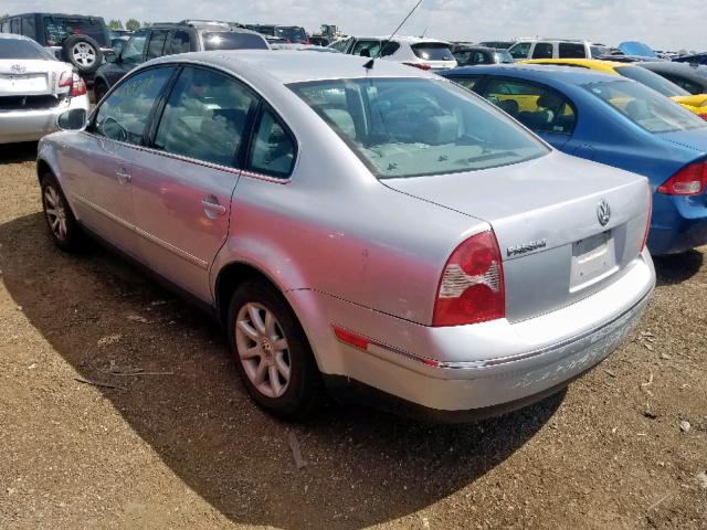 WVWPD63B24E286932 - 2004 VOLKSWAGEN PASSAT GLS SILVER photo 3