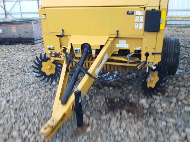 1VRA151Y6G1006120 - 2016 VERM HAYBALER YELLOW photo 7