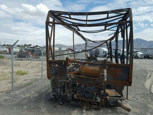 1RF14571941027789 - 2004 ROADMASTER RAIL MONOCOQUE BURN photo 9