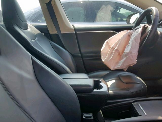 5YJSA1AC0DFP10558 - 2013 TESLA MODEL S أزرق صورة 5