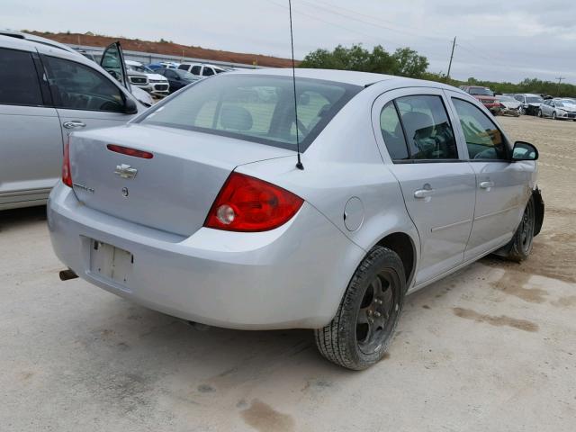 1G1AL58F187312521 - 2008 CHEVROLET COBALT LT SILVER photo 4