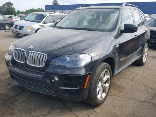 5UXZV8C58BLL67985 - 2011 BMW X5 XDRIVE5 BLACK photo 2