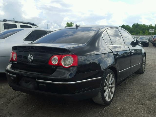 WVWCU73C18E053370 - 2008 VOLKSWAGEN PASSAT VR6 BLACK photo 4