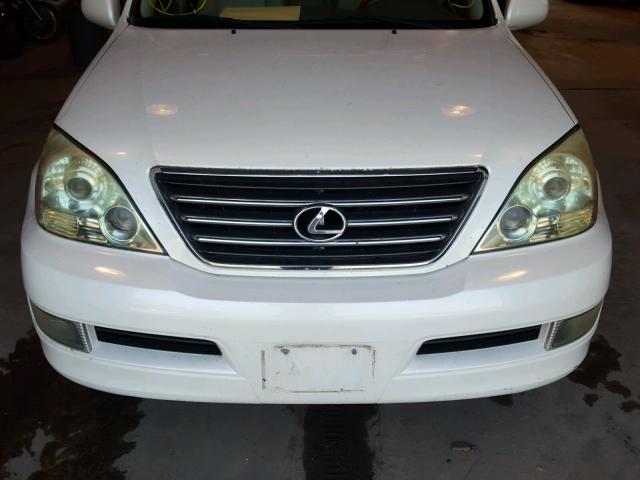 JTJBT20X940033798 - 2004 LEXUS GX 470 WHITE photo 7