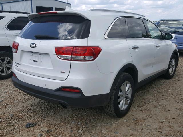 5XYPG4A38HG248223 - 2017 KIA SORENTO LX WHITE photo 4