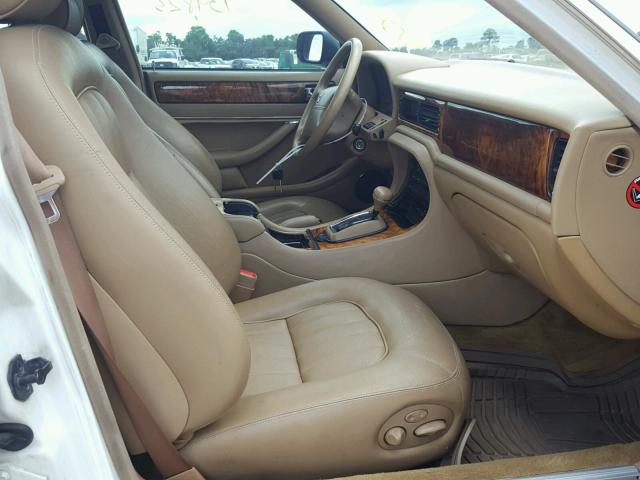 SAJHX1242VC793359 - 1997 JAGUAR XJ6 WHITE photo 5