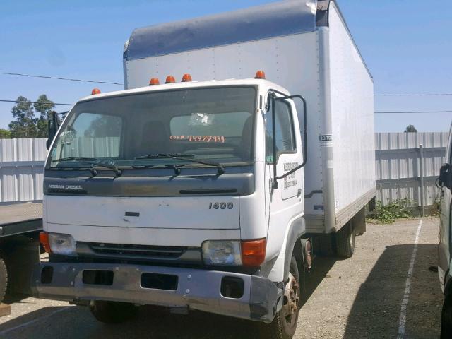 JNAUZ51J78A553023 - 2008 NISSAN DIESEL UD1400 WHITE photo 2