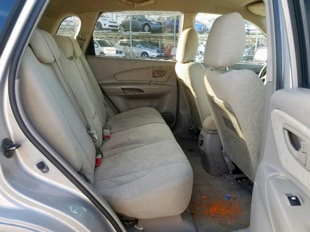 KM8JM72B65U221257 - 2005 HYUNDAI TUCSON GL SILVER photo 6