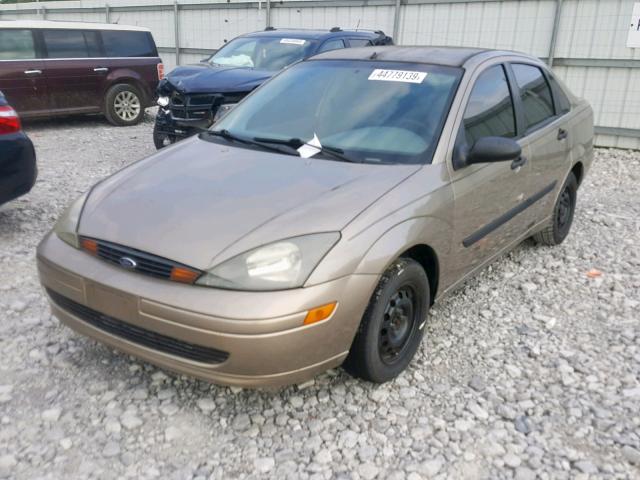 1FAFP33P13W164090 - 2003 FORD FOCUS LX GOLD photo 2