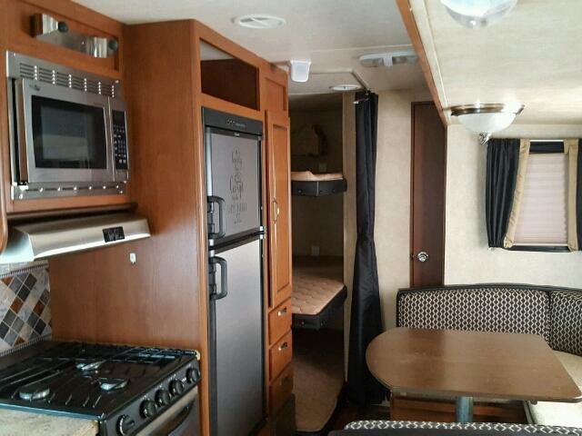 4X4TSMB27GA314837 - 2000 FORR SALEM Weiß Foto 6