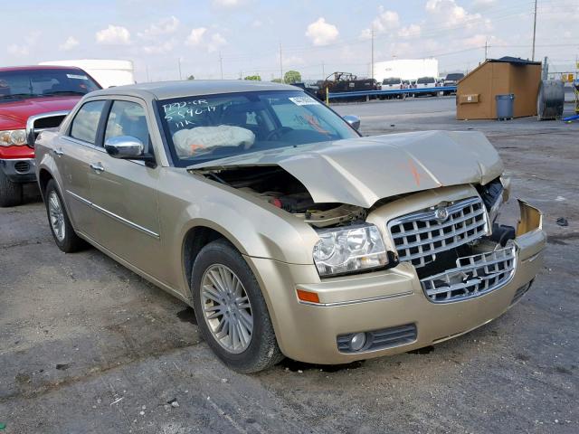 2C3CA5CV3AH164634 - 2010 CHRYSLER 300 TOURIN GOLD photo 1