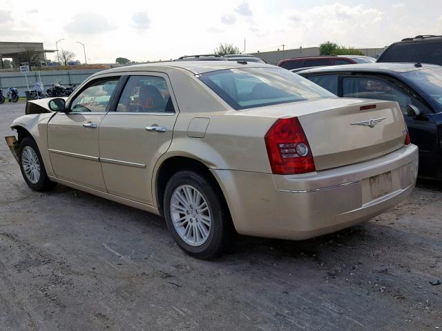 2C3CA5CV3AH164634 - 2010 CHRYSLER 300 TOURIN GOLD photo 3