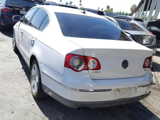 WVWJK73C89P027867 - 2009 VOLKSWAGEN PASSAT TUR WHITE photo 3