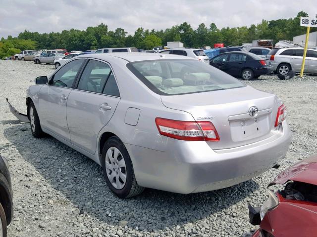 4T1BF3EK9AU053367 - 2010 TOYOTA CAMRY BASE SILVER photo 3