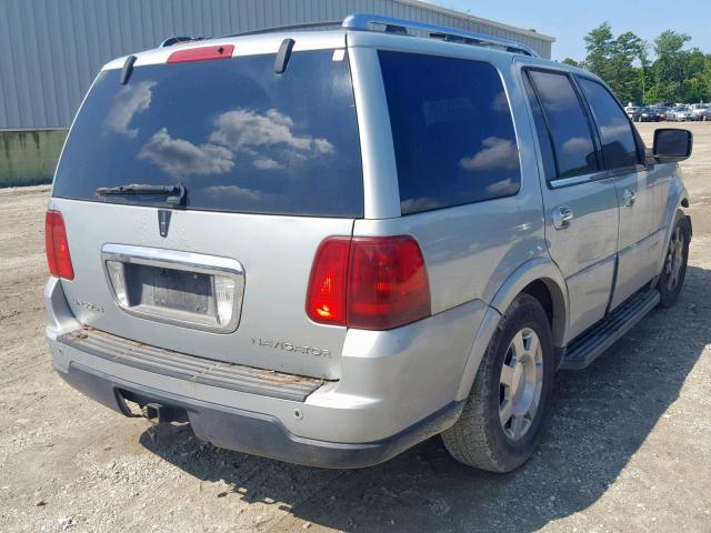 5LMFU28575LJ17535 - 2005 LINCOLN NAVIGATOR TAN photo 4